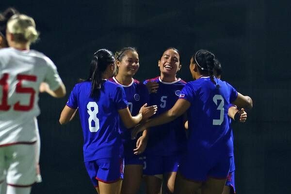 philippines_uae_women.jpg